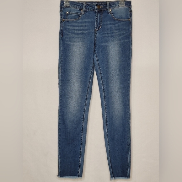 Articles Of Society Low Rise Sarah Cut Off Hem Skinny Ankle Jeans - Size 25 - Picture 1 of 11